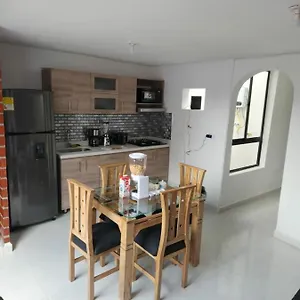moderno-y-amplio-apartamento.colombiamedellinhotels.com/